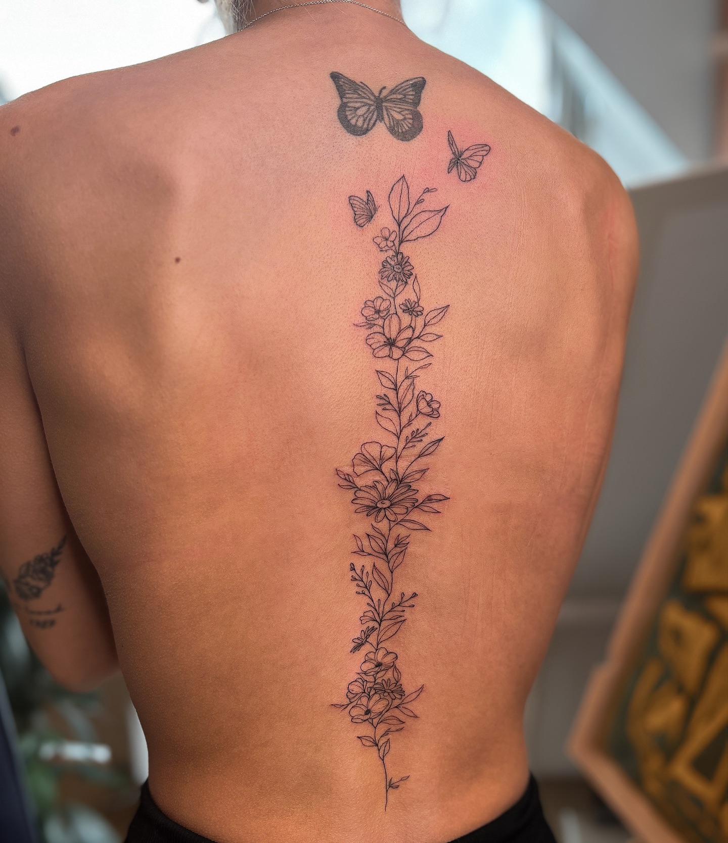 Florale Rückenlinien